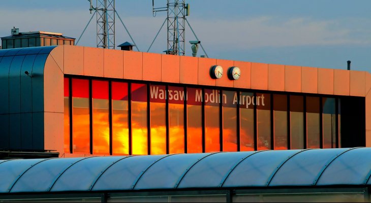 Terminal lotniska w Modlinie. Fot. Port Lotniczy Warszawa-Modlin