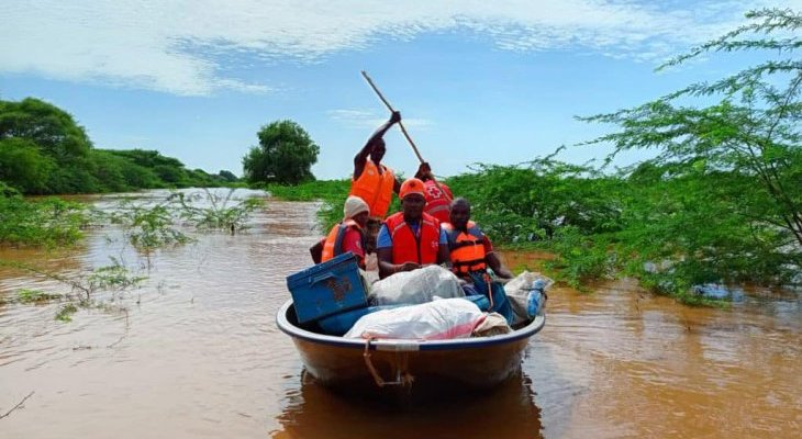 Niszczycielskie powodzie w Kenii. Fot. Kenya Red Cross Society