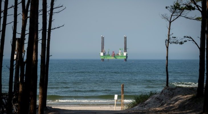 Statek instalacyjny jack-up rig. Fot. Baltic Power