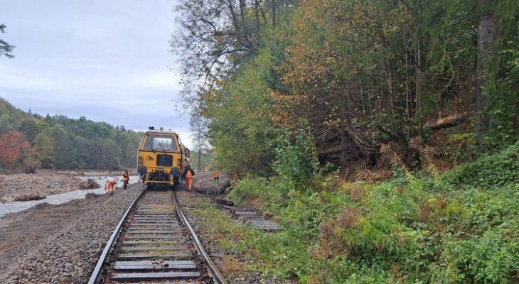 Prace na linii kolejowej Głuchołazy–granica państwa. Fot. M. Winiarski/PKP PLK