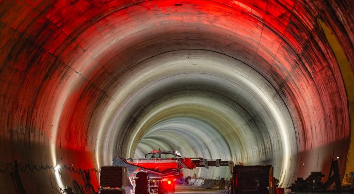 Tunel o długości 830 m, bliżej Żywca. Fot. Paweł Klarecki/GDDKiA