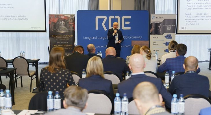 VII Konferencja Techniczna ROE. Na pierwszym planie Robert Osikowicz. Fot. inzynieria.com