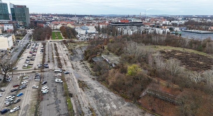 Poznań zlikwiduje nawierzchnie nieprzepuszczalne. Fot. PIM