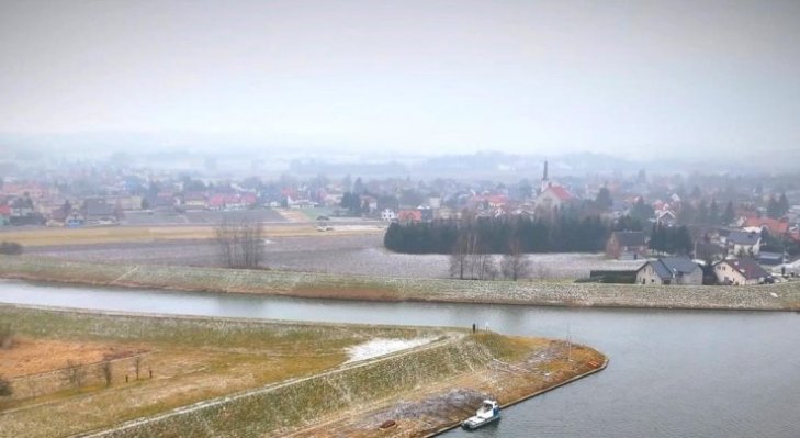 Prace zabezpieczające prawy brzeg rzeki Wisły. Fot. Wody Polskie w Krakowie