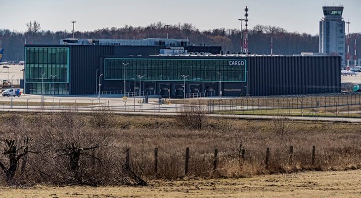 Terminal cargo na lotnisku Kraków-Balice. Fot. Mostostal Warszawa