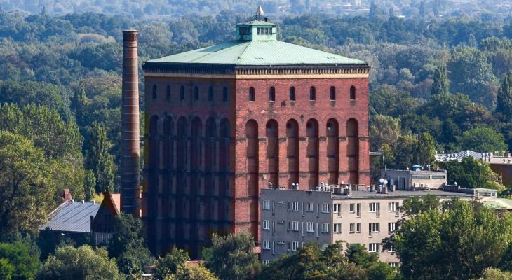 Wieża ciśnień przy ul. Na Grobli we Wrocławiu. Fot. Kriskros/wikimedia