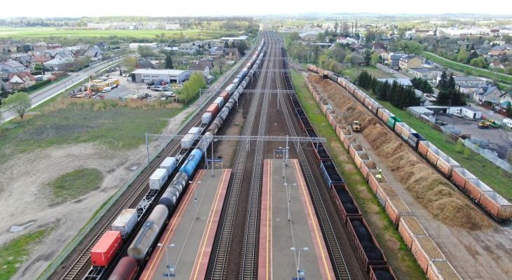 Pociągi towarowe na stacji Pruszcz Gdański. Fot. Szymon Danielek/PKP PLK