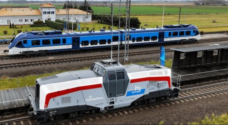 Lokomotywa wodorowa podczas testów. Fot. PESA