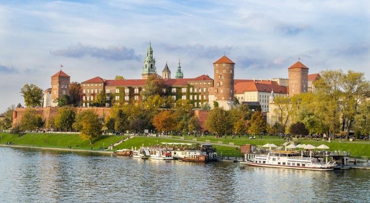 Kraków. Widok na Wawel. Fot. tevenet/pixabay.com