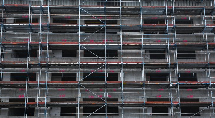 Rusztowania na budowie. Fot. mat. własne