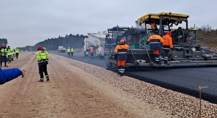 Budowa drogi ekspresowej S74. Fot. GDDKiA