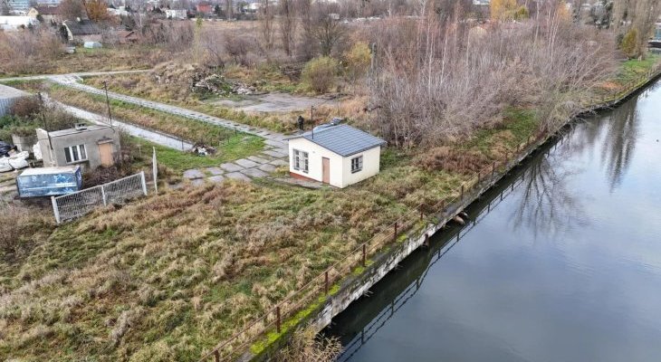 Teren przepompowni. Fot. DRMG