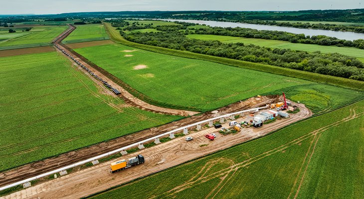 FOT. 1. | Prace na lądzie. Fot. GAZ-SYSTEM