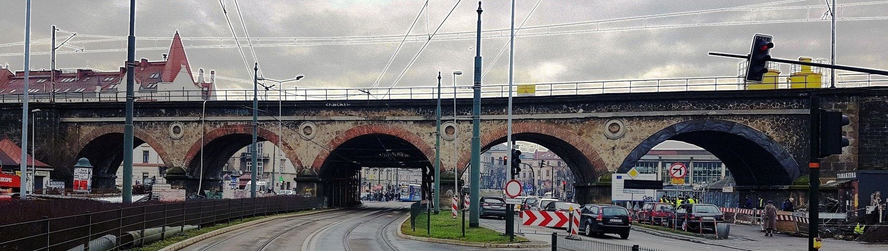 Kraków: rozbudowa XIX-wiecznego wiaduktu kolejowego. Źródło: PKP PLK