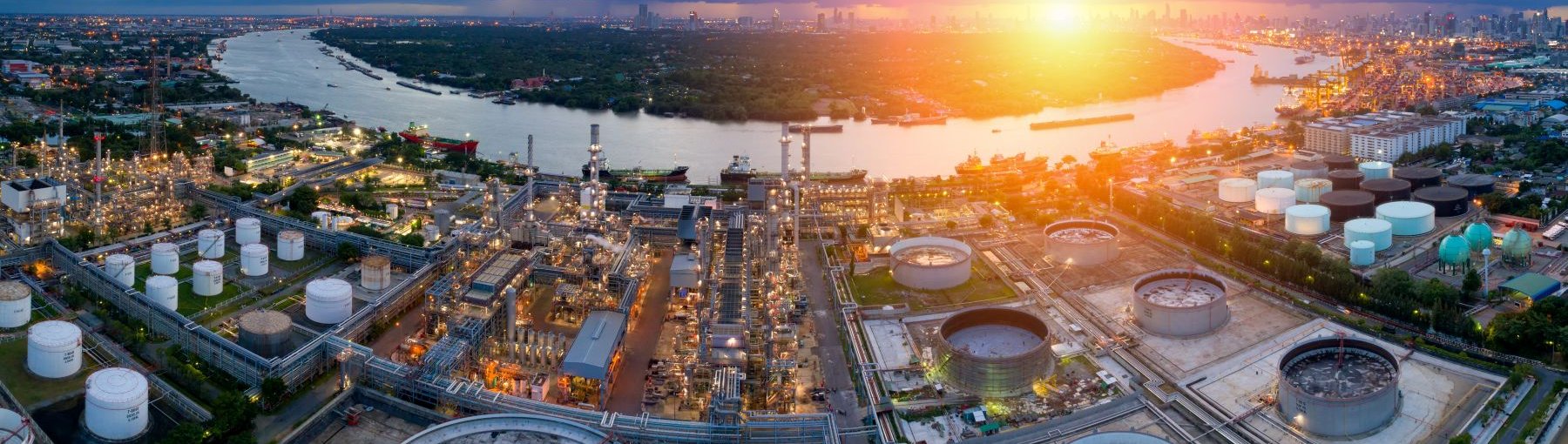 Ropa naftowa: 50 największych producentów 2019. Fot. kittikorn14/Adobe Stock