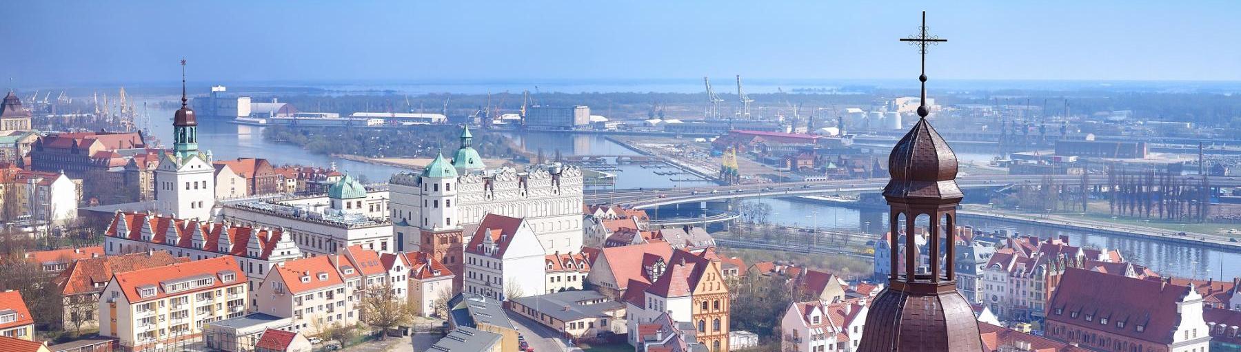 Szczecin to siódme polskie miasto pod względem liczby mieszkańców - jest ich 405 657 (dane GUS z 31.12.2015 r.). Fot. Shutterstock