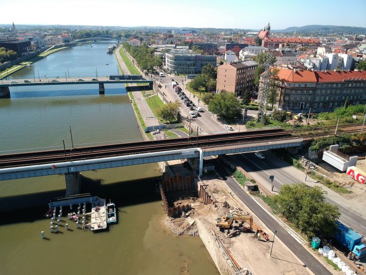 W Krakowie w obrębie linii średnicowej czynne będą trzy mosty. Fot. PKP PLK