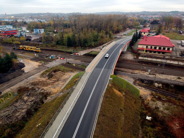 Bezkolizyjne skrzyżowanie w Trzebini. Fot. Piotr Hamarnik/PKP PLK