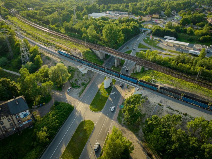 Wiadukt kolejowy w Sosnowcu nad ul. Orląt Lwowskich. Fot. Przemysław Kubiak/PKP PLK
