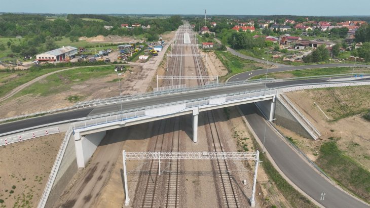 Wiadukt drogowy w Wydminach. Fot. Damian Strzemkowski/PKP PLK