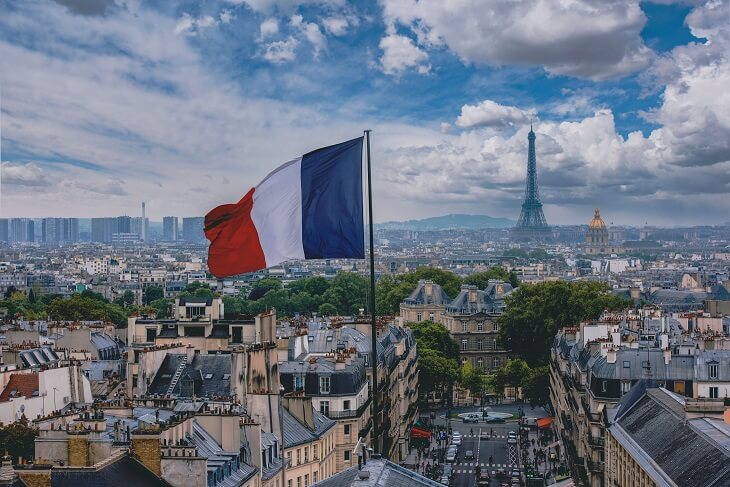 PKB Francji to 2,59 bln USD. Fot. Creative Lab / Shutterstock