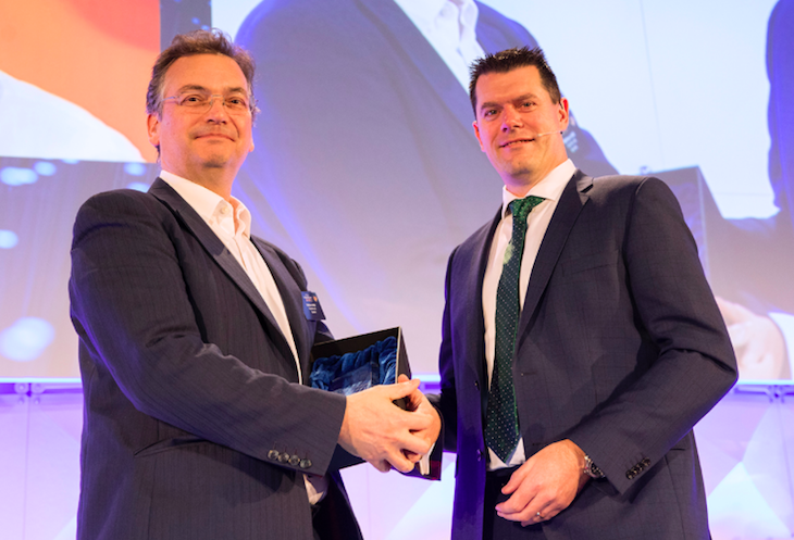 Matthew Hare prezes firmy Gigaclear otrzymał nagrodę indywidualną za wyjątkowy wkład w przyspieszenie rozwoju sieci FTTH w Europie