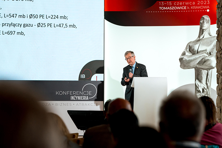 dr inż. Florian Piechurski podczas Konferencji Inżynieria Bezwykopowa w 2023 r. Fot. Quality Studio