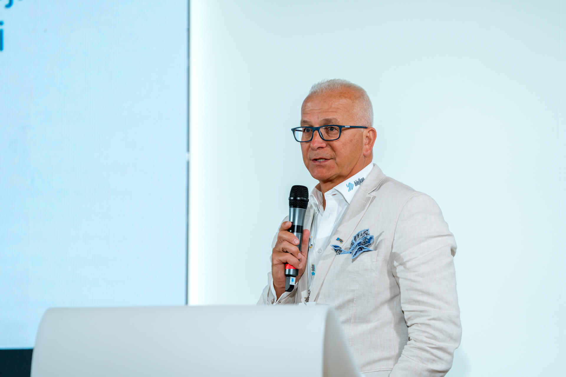 Mariusz Iwanejko 