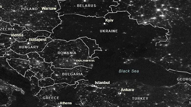 Zdjęcie satelitarne Ukrainy wykonane w listopadzie 2022 r. Źródło: NASA