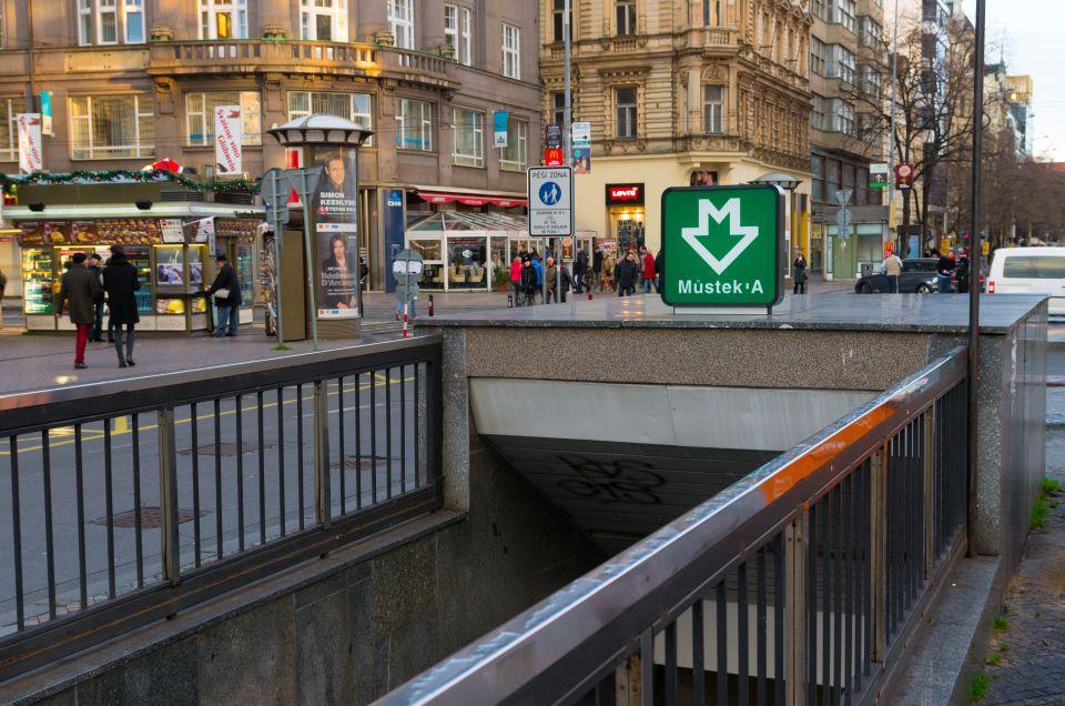 Metro w Pradze. Źródło: Shutterstock