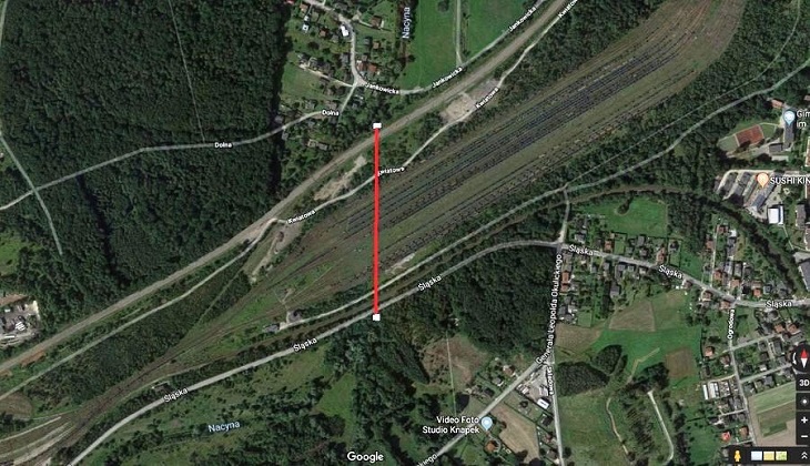 Rybnik: orientacyjna trasa tunelu rowerowego pod torami. Fot. GoogleMaps, źródło: UM Rybnik