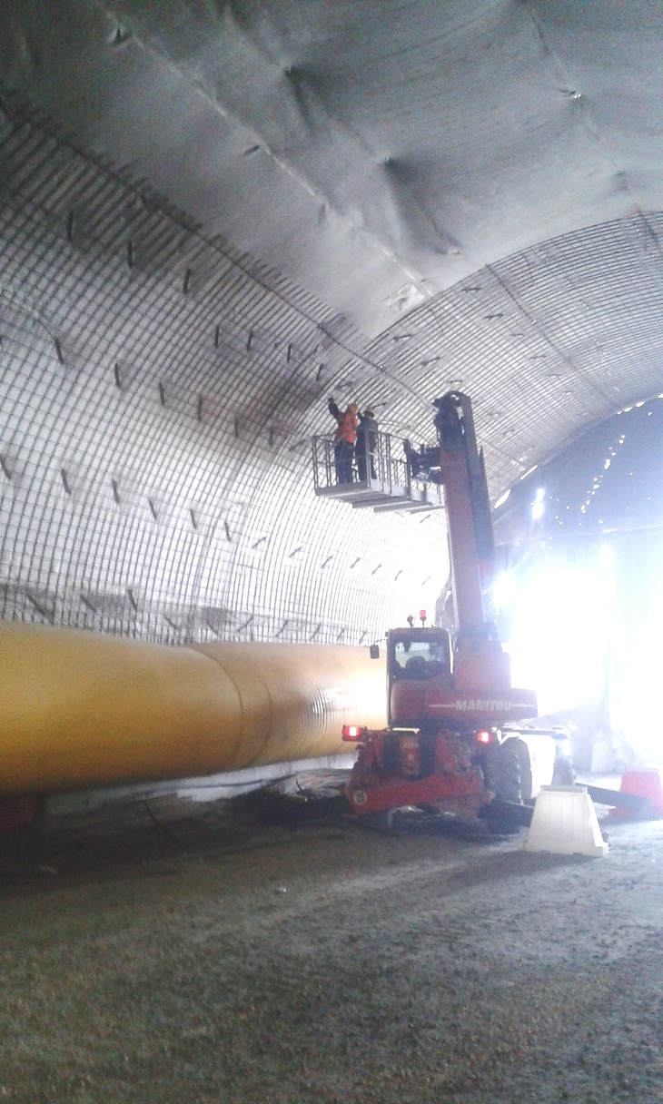 Budowa tuneli. Fot. GDDKiA