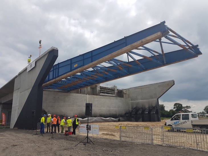 Wiecha na budowie mostu przez Nogat na trasie S7. Fot. GDDKiA o. Gdańsk
