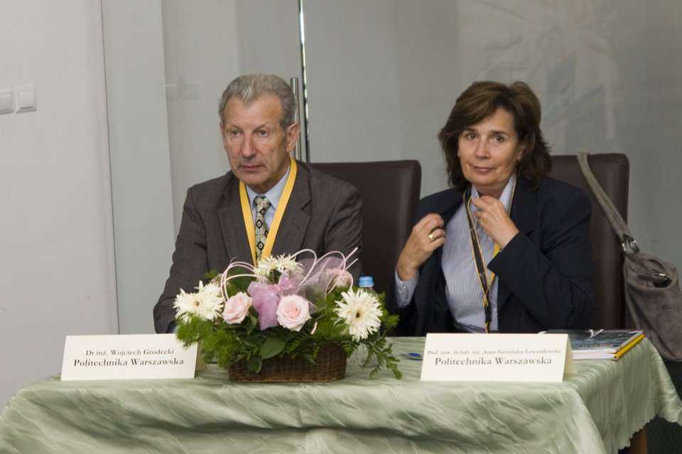 dr inż. Wojciech Grodecki i prof. nzw. dr hab. inż. Anna Siemińska-Lewandowska