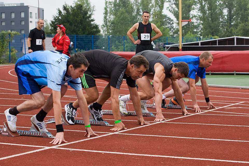 Spartakiada 2012 - Bieg na 100 m mężczyzn / fot. z archiwum Katowickich Wodociągów S.A.