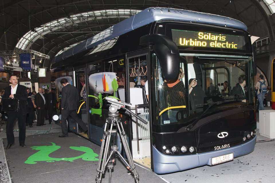 Pierwszy w Polsce w pełni elektryczny autobus został zaprezentowany przez firmę Solaris Bus & Coach / fot. inzynieria.com