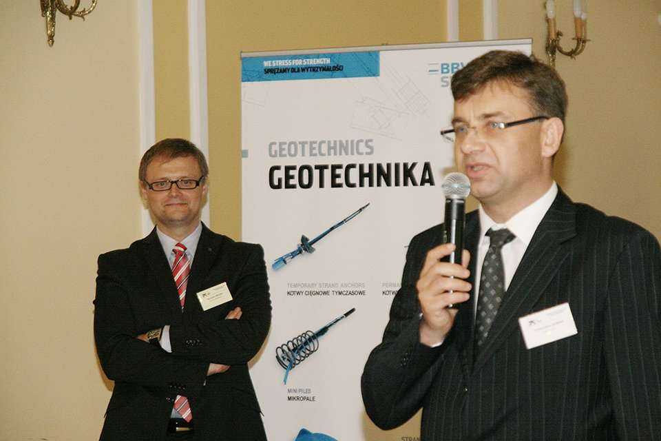 mgr inż. Mirosław Mrozik, Geobrugg Protection Systems Partner in Poland oraz mgr inż. Przemysław Nowak, Aarsleff sp. z o.o. / Fot. www.inzynieria.com
