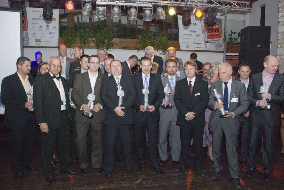 Laureaci oraz członkowie Komisji nagród TYTAN 2009