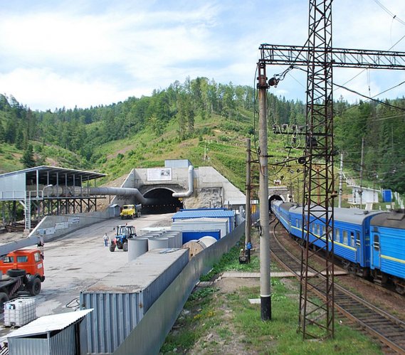 Tak budowano Tunel Beskidzki