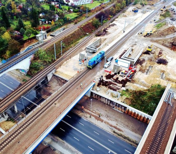 Pomyślne próby obciążeniowe wiaduktów kolejowych w Krakowie