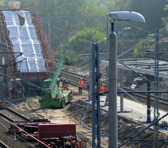 Budowa przystanku Warszawa Powązki