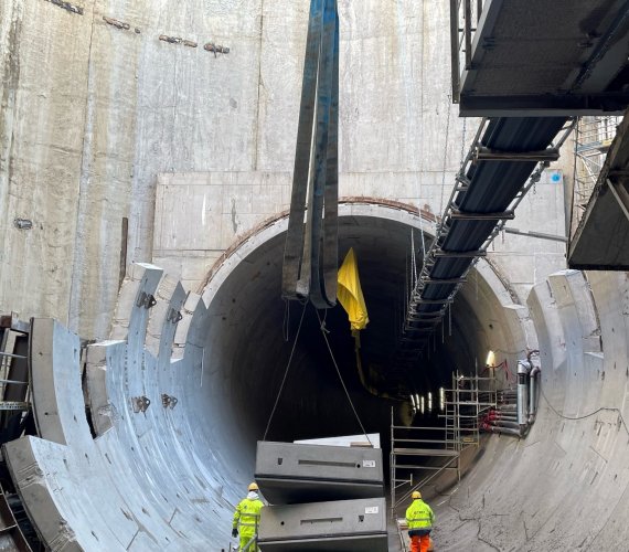 Łódź: wydrążono 300 m dwutorowego tunelu