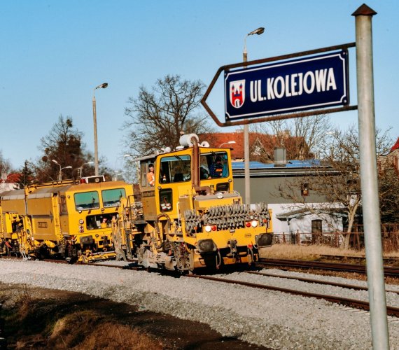 Rewitalizacja linii Toruń–Chełmża osiągnęła półmetek