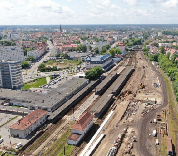Stacja Olsztyn Główny – postęp prac na zdjęciach