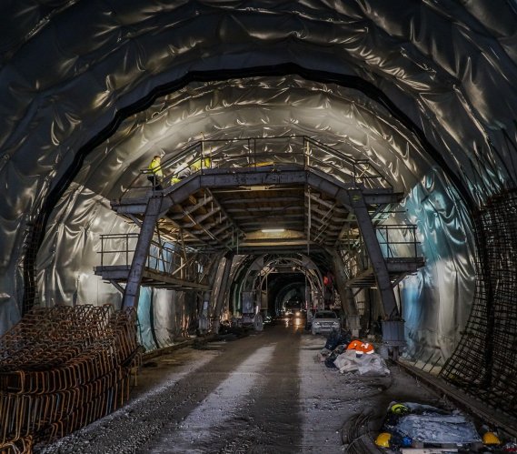 Droga S1 – jak postępuje budowa tuneli na obejściu Węgierskiej Górki?