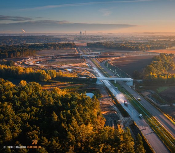 Jesienne prace na budowie drogi ekspresowej S1 Oświęcim–Dankowice [FOTO]