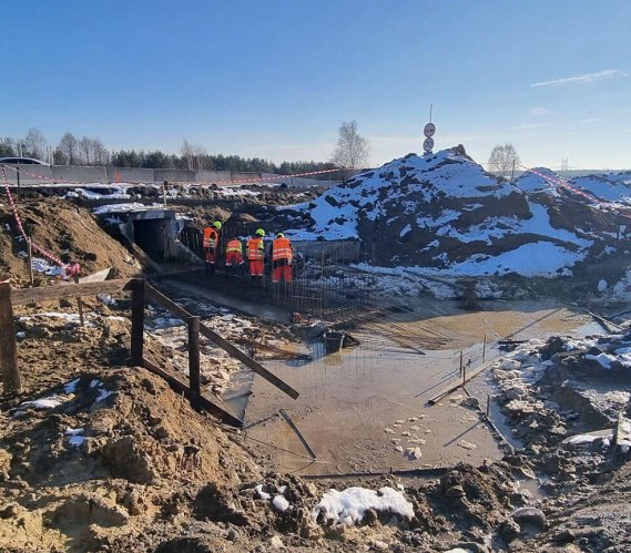 Zima nie zatrzymała rozbudowy drogi ekspresowej S19