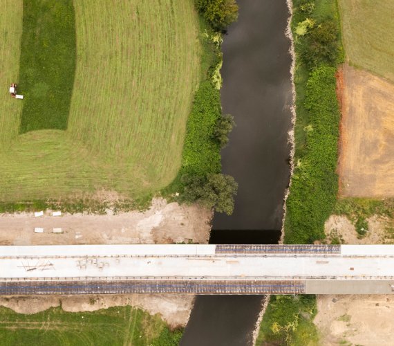 Śląskie. Nowy most prawie gotowy. 633 m i 13 przęseł