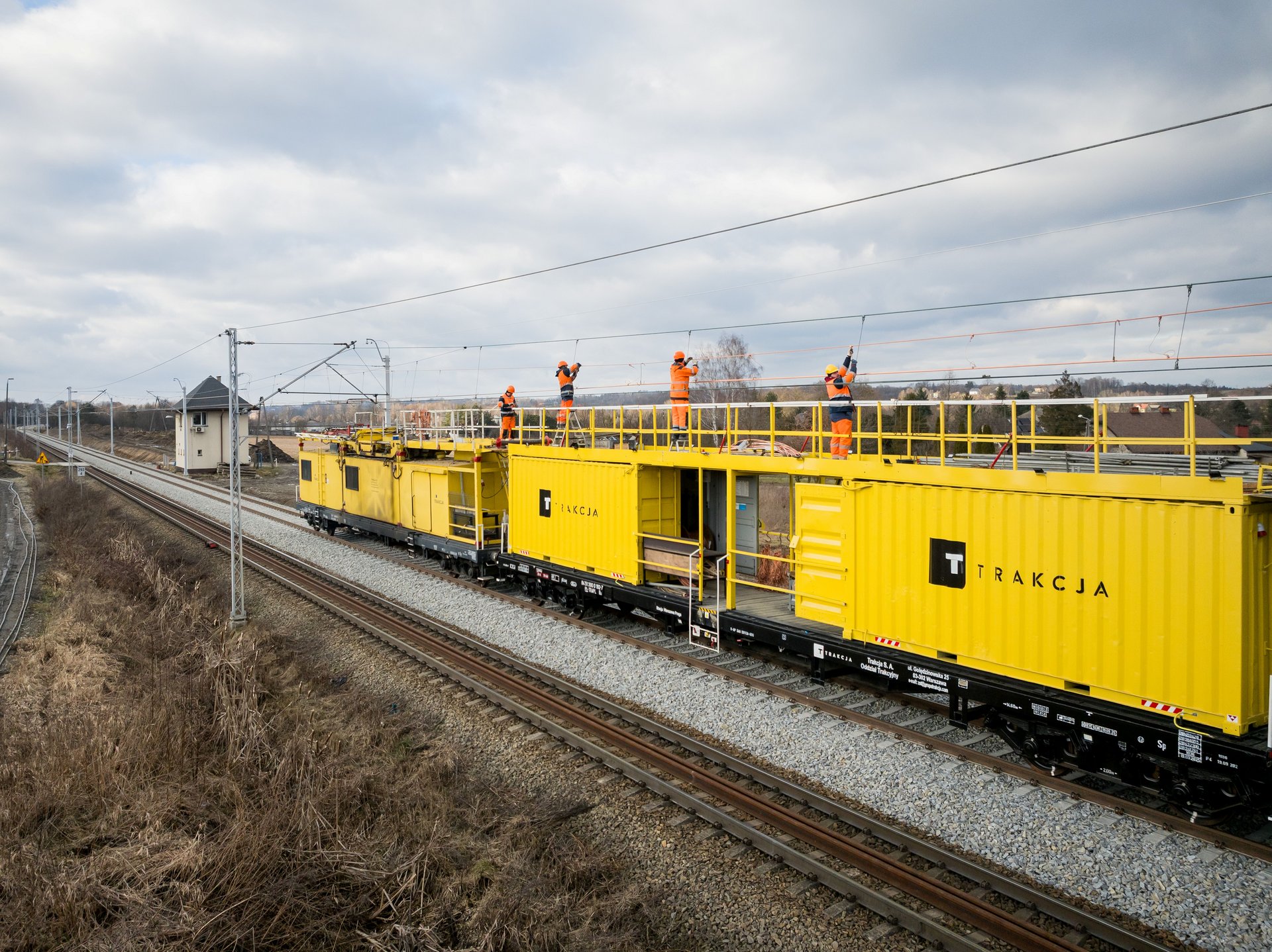 Maszyna na szlaku Zabrzeg–Zebrzydowice. Fot. Łukasz Hachuła/PKP PLK