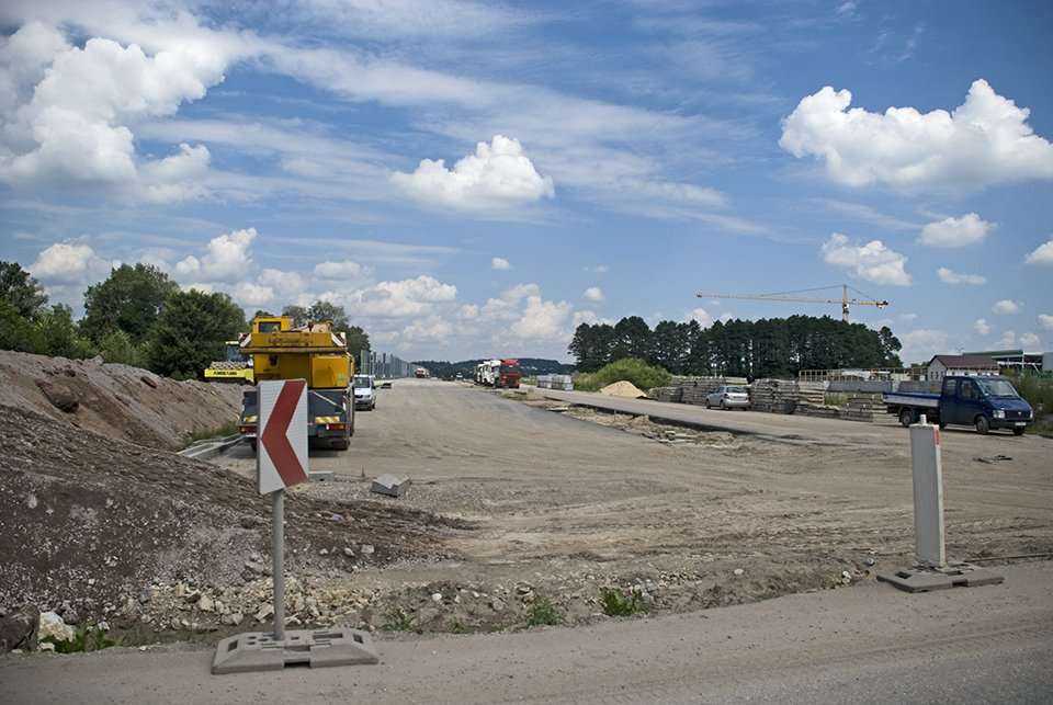 Prace budowlane - Węzeł Radzikowskiego. Stan na 11 sierpnia 2010
